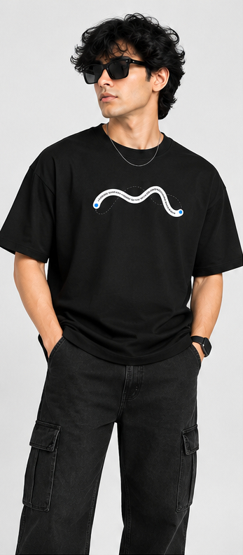 minimal graphic desigb oversized tshirt