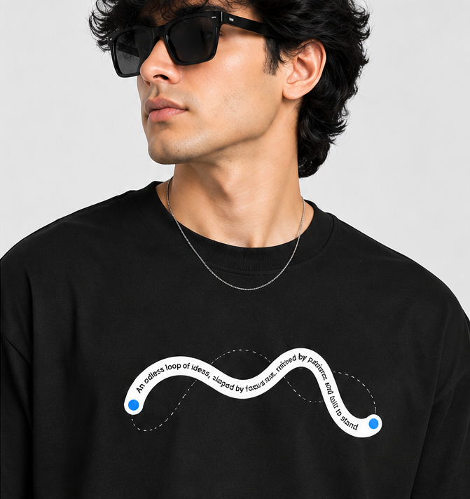 minimal graphic desigb oversized tshirt